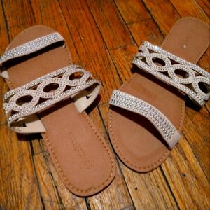 Le Chateau size 8 Brand New With Tags